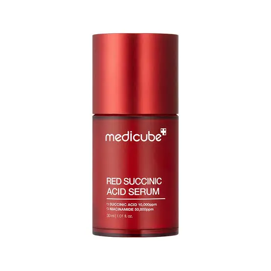 Medicube-Red-Succinic-Acid-Serum.-1.webp Medicube Succinic Acid Serum bottle on display