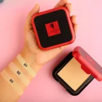 Emelie Matte Coverage Compact Powder - Image 2