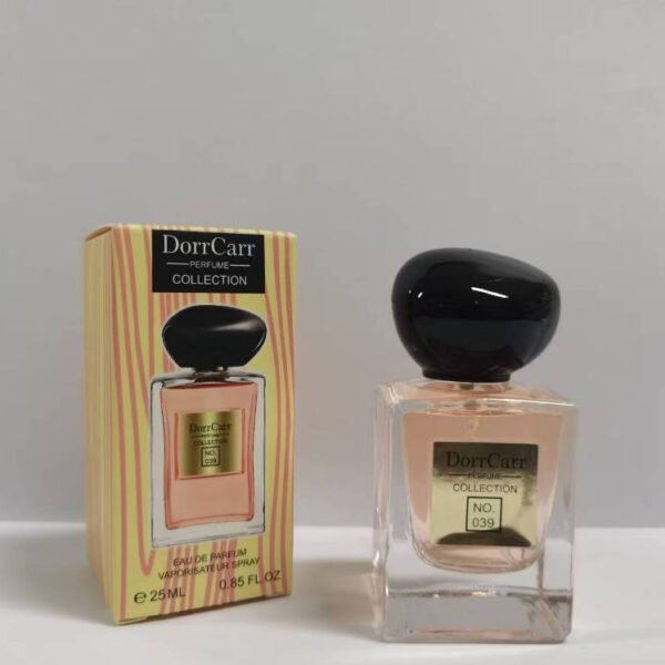 DorrCarr 039 Perfume Vault bottle showcased on GlowMyst
